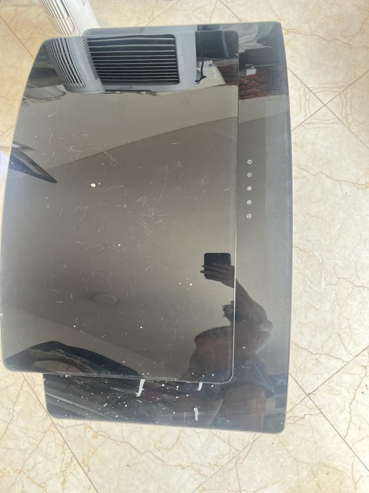 ثريات عدد 3 شغالات ونضيفات 25 الف

مفرغه هواي مال كاونتر كبيرا شغاله مثل موضح بالفديو سعر 50 الف 

راوتر شغال سعر 10

مغسله نضيفه سعر 20 الف 

اوتي نضيف وشغال بس اليده مكسوره وتلزك سعر 35 
الف 
مفرغات هواي مفاحصهن ابيع فحم عدد 4 20 الف 

واتب ساب *********** يوجد توصيل بغداد
