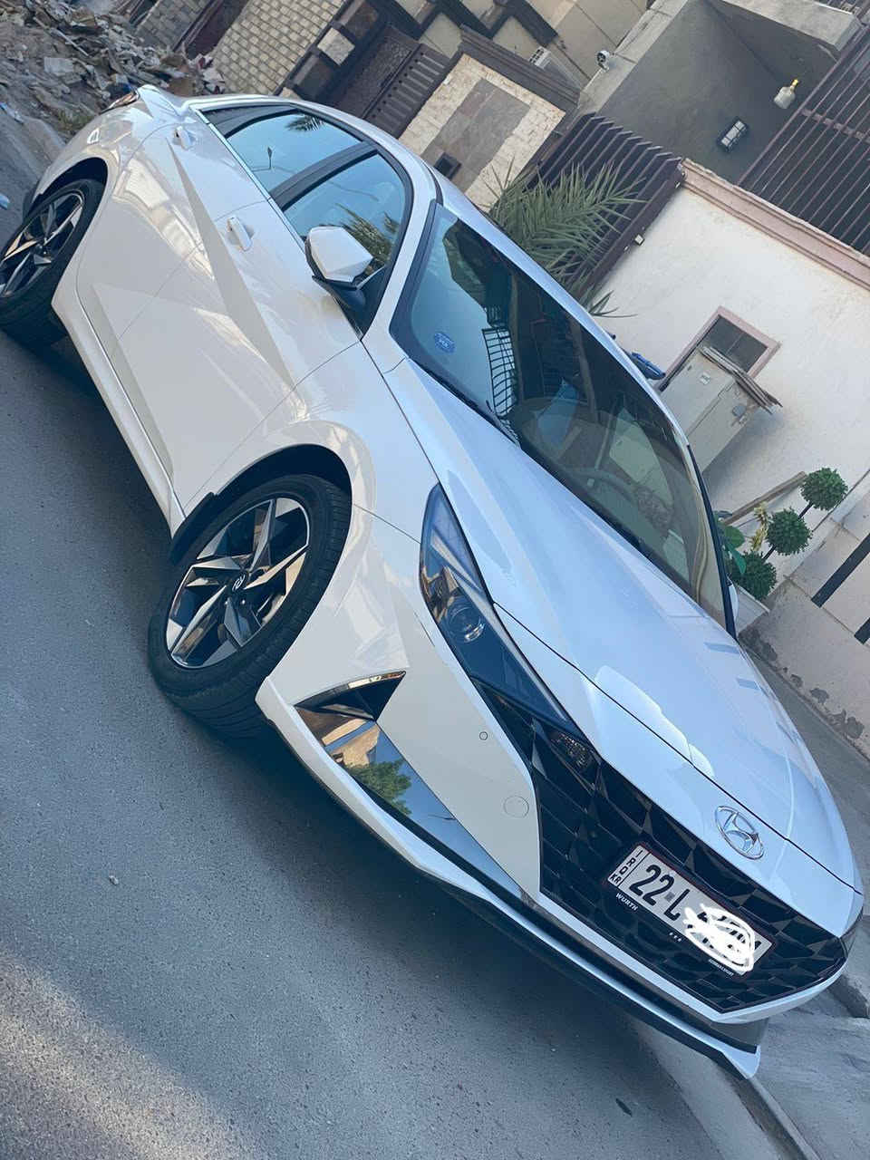 اللنترا خليجي 2021  رقم اربيل
ماشيه ٣٣ الف  مواصفات الفول ١/١ 
بصمه 
تشغيل عن بعد
مري شفط
فتحه سقف
حساس امامي خلفي
كامره خلفيه
٣ انظمه قياده
محرك ٢٠٠٠
سياره مكفوله كفاله تامه من صبغ وتعديل وبارد
للتواصل ***********
عنوان بغداد اليرموك
