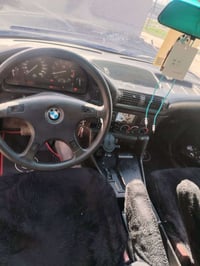 السلام وعليكم بي ام للبيع 525 سنويه وبليته اصل هزه جديده سياره صبغ جما...