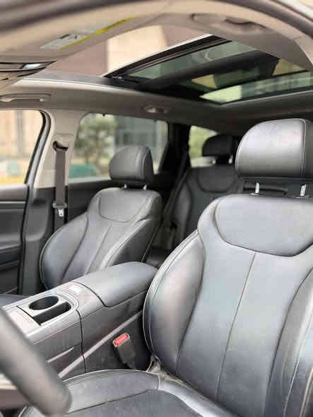 السَلٱمٌ عـَلـْيگمّ اشبعك مواصفاات
سنتافيا فوووول اعله مواصفات موديل 23
5 كامرات
بانوراما
 جنطه كهرباء 
مكينه 2500🚀🚀 وتيربو يعني •اللّـہ̣̥ الحافض 🚀
فور ويل
كشنات جلد تدفئه تبريد.
اعله شي بلسنتافيه حادثه جاملغات اماميه 2 فقط
بدون دواخل.     بدون رقم.      بدون رقم.
عنواني مجمع بسمايه 💝💝
هاتف ***********.         السعر 210 وبيه مجال
مراوس هم ترهم حسب السياره
