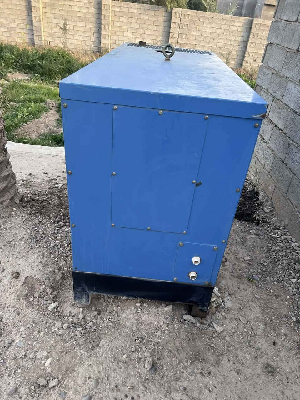 سلام عليكم عيني مولده شغاله مجفته
ستخدام 4أشهر 15كيفي قتصاديه مواصفات فول شراي يتصل معه حتراماتي للبيع شرايه متفيدكم  تفيد للجناي وكاتم رقم التلفون بي واتس اب ***********
