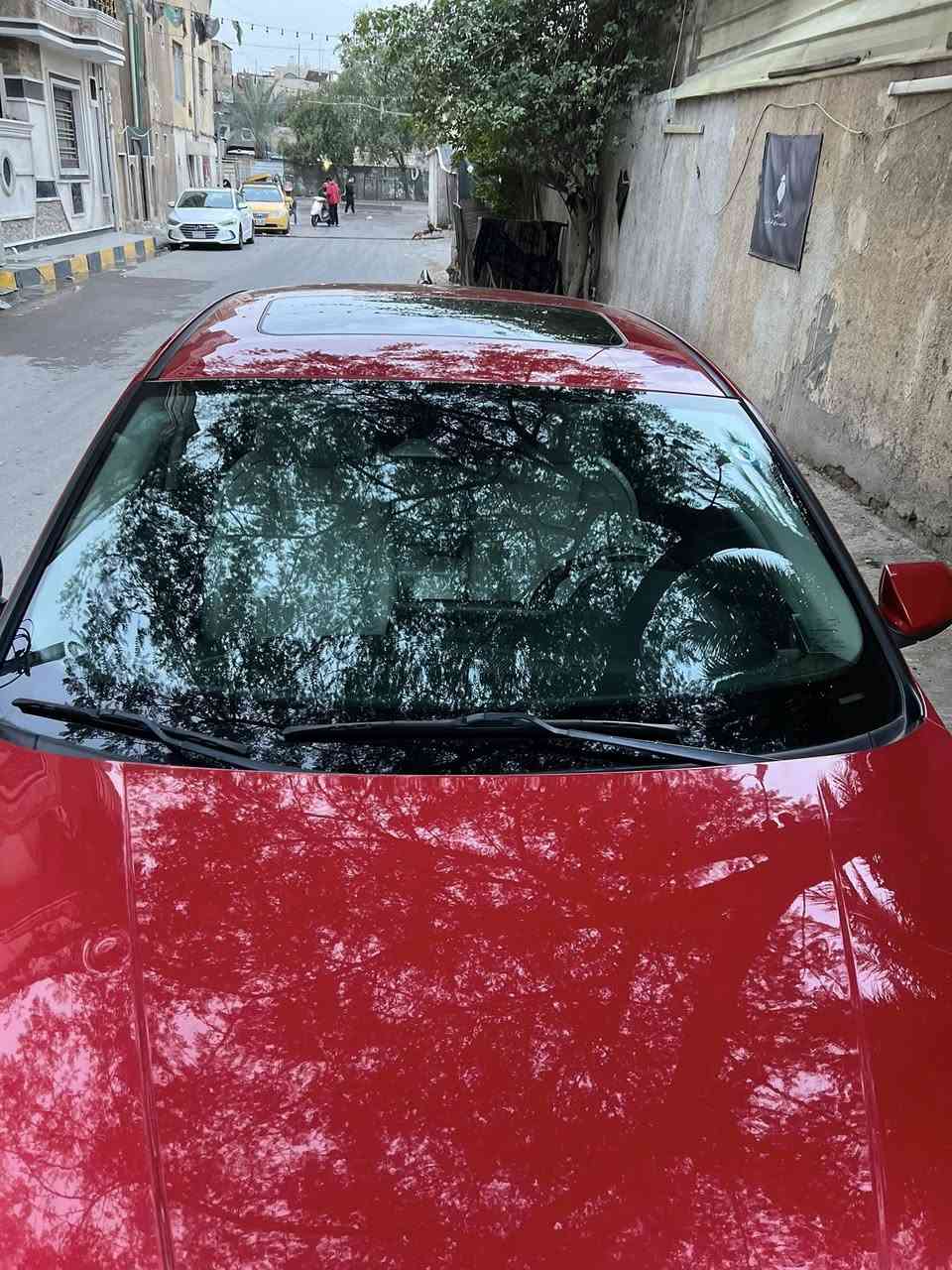 سلام عليكم
النترا.   2021      
حادثه شطح بصفحت السايق نفسهن معمرات ليبل واحد بدون تبديل بجم كبس
ملاحظه :السونار بالمنشور / 
المواصفات فوووول
المحرك 2000 دوش
شاشه ديجتال 
بصمه
تشغيل عن بعد
كشنات جلد 
داخل ملكي ابيض
هند بريك بصمه
اوتو هولد                  
فتحه سقف                 
محرك 2000 دوش                          
حساس لايت 
حساس خلفي 
حساس أمامي 
نضام توقف ذاتي 
تبريد قطعتين
كاميرا خلفيه بلادي 
جي بي اس
نضام تشغيل الكاميرات 
شاشه  كبيره اصلي ابل كار بلي 
نضام ترحيب مري شفط
نضام مود درايف إيكو وسبورت و عادي
تحكم ستيرن فول 
ويل كب كروم حجم 17
لد امامي نهاري
 شباك نيكل
مانع انزلاق
مانع انحدار 
لايت عدسات زنون 
ايرباكات
العنوان :بغداد
رقم الهاتف      ‏***********‏
