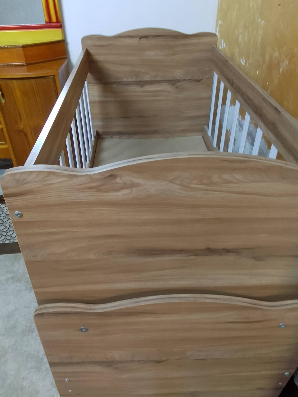 سلام عليكم كروك للبيع رقمي للاتصال ***********
