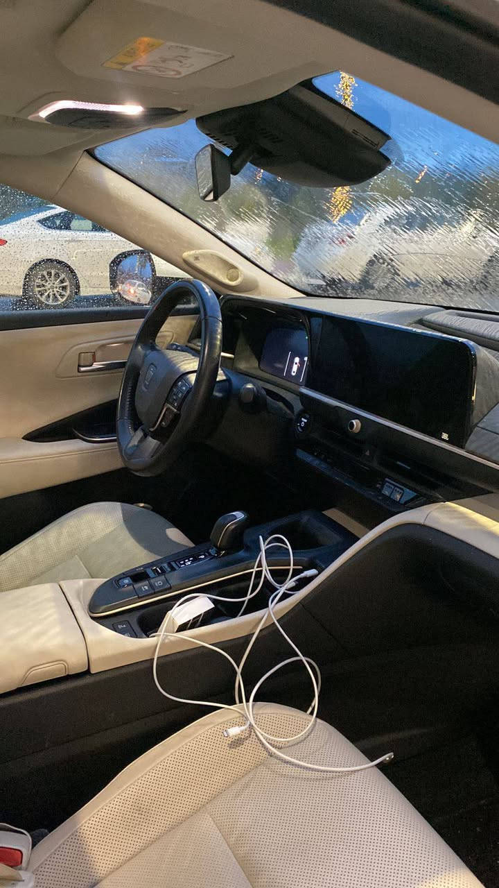 سفری شەریکەی جیهان زەمان ٤٧ هەزار ڕۆشتووە یەک ڕەنگ بێتۆربۆ و پانۆراما ڕۆنگۆڕین لە شەریکە ماوە یەک پەلەی پچوک pdr هەیە بە دەرگای دوای سەکن لە سلێمانیم ٣٣٥ وەرەقەو مەجال ژ. م ***********
*********** السليمانية, العراق
