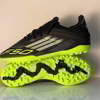 جديد • ملابس