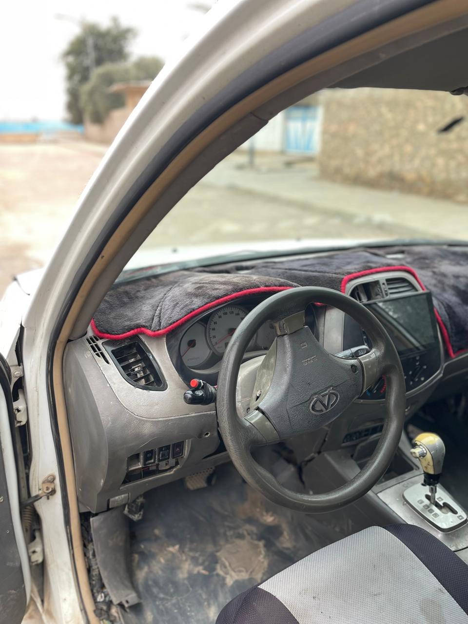 بسم الله الرحمن الرحيم شيري تيكو للبيع موديل 2007 كير ومحرك مستيبوشي بلادي مو محور السياره لا ضربه ولا صبغ كير ومحرك جديد تخم تاير جديد باتري جديد سياره حلوه 
🔴السياره عليهه غرامات 
🔴ابيع ع وضعها 
السياره بأسمي ورقم بغداد مشروع وطني 
تبريد شغال ثلج منظومه جديده 
سعر السياره صافي من غير الغرامات 38ورقه وبيهه مجال 
للاستفسار 
*********** واتساب 
***********
