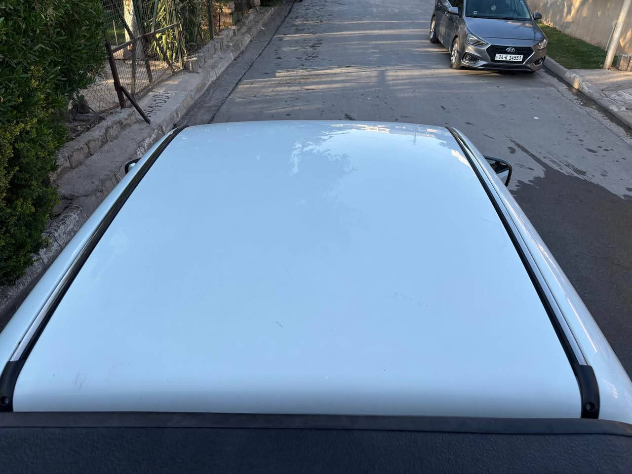 السلام عليكم 
ميتسوبيشي 4X4 L200
موديل ٢٠١٣ كاز (ديزل) ماشية ١٨٤ كم 
السيارة نظيفة جداً مكفولة من اي ضربة
محرك بلادي انجكتر تبريد شغال تدفئة تخم تاير جديد صدر جديد شاشة كبيرة كاربلاي كامرة خلفية وامامية داش كم 
مكان السيارة بغداد الراشدية قريب على سيطرة الشعب القديمة والسيارة باسمي تحويل ثاني يوم 
للاستفسار اكثر الاتصال على الهاتف او على الواتساب 
*********** 
***********
السعر : ١٣٢$ وبيهه مجال الفارس, صلاح الدين
