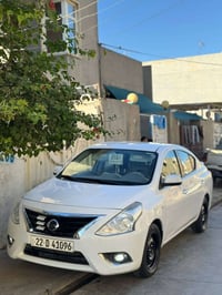 نیسان لاکشمیبای 2021 سەیارەکە دوو قۆپی بچووکی هەیە لەگەڵ جەمپەکی خەفیف...