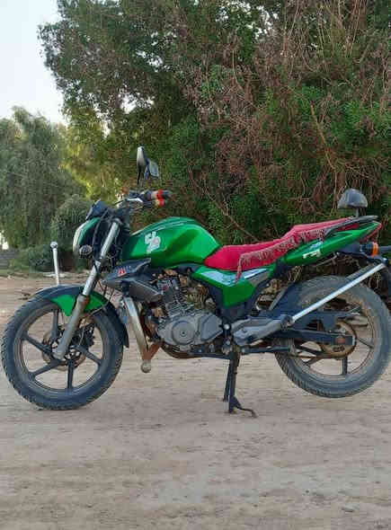 سلام عليكم دراجة للبيع سعر ٦٥٠ مكان دراجة الحفريه شارع ٢٠ ***********
