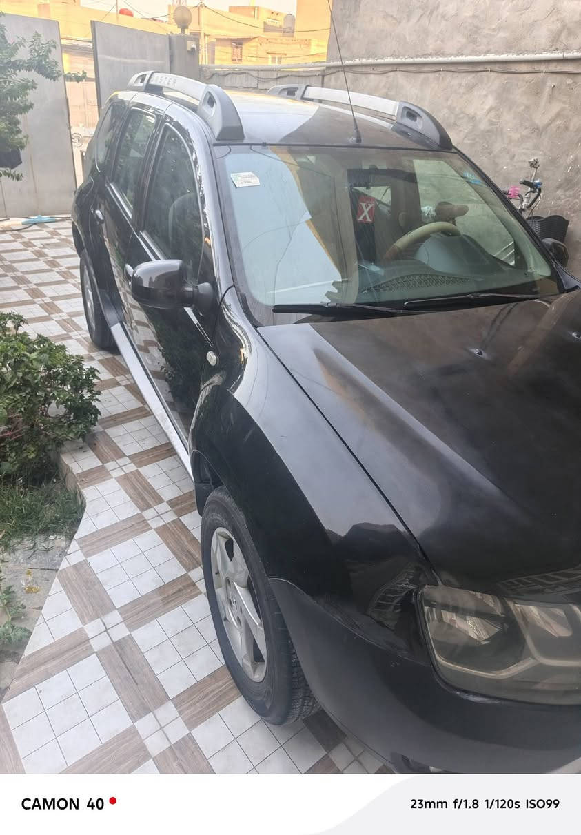 سلام عليكم رينو داستر 2018 مكفوله كير محرك حداديه باسمي رقم إنكليزي وسنويه 2031  رقم كربلاء ومكان السياره حله مركز المدينة  الاتصال ***********
