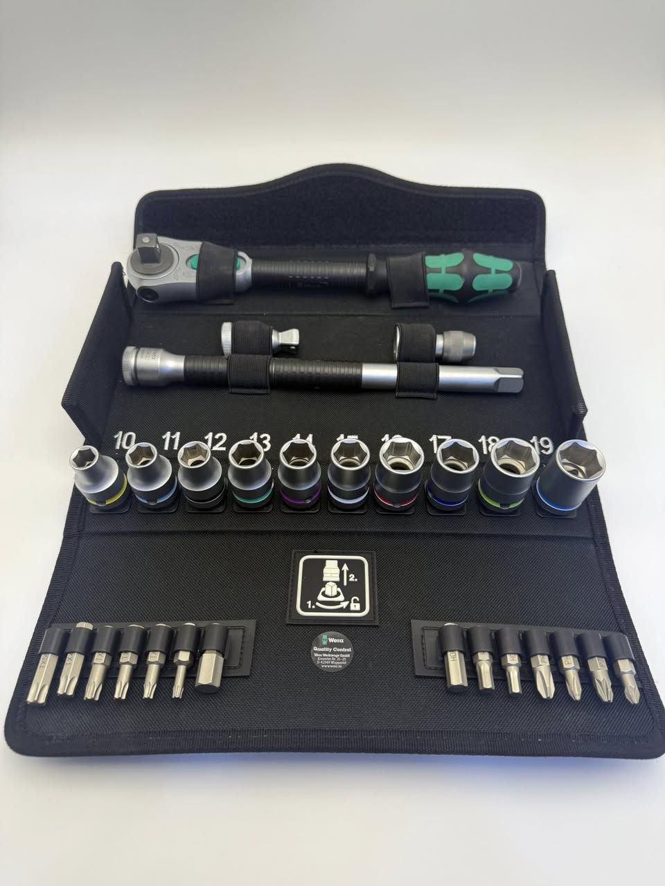 السلام عليكم 
سيت راجس ويرا رأس متحرك حجم نص 
جديد غير مستخدم 
للأستفسار خاص او اتصال 
***********
