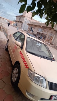 ٢٠٠٦ • جير عادي • شاشة وكاميرا