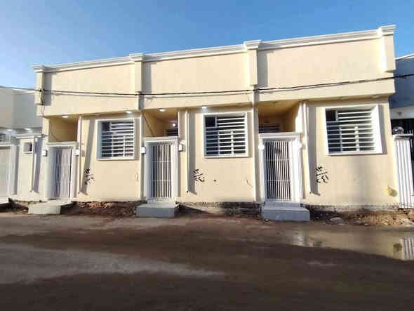 50 متر للبيع
قريبه من الشارع العام مسافة 150 متر حقيقي

طابو زراعي سند 25 قرار محكمه بسعر 26 وبي
عنوان البيت نجف مقابل ملحق قرية الغدير للاستفسار اتصل على *********** أو مراسله واتساب النجف
