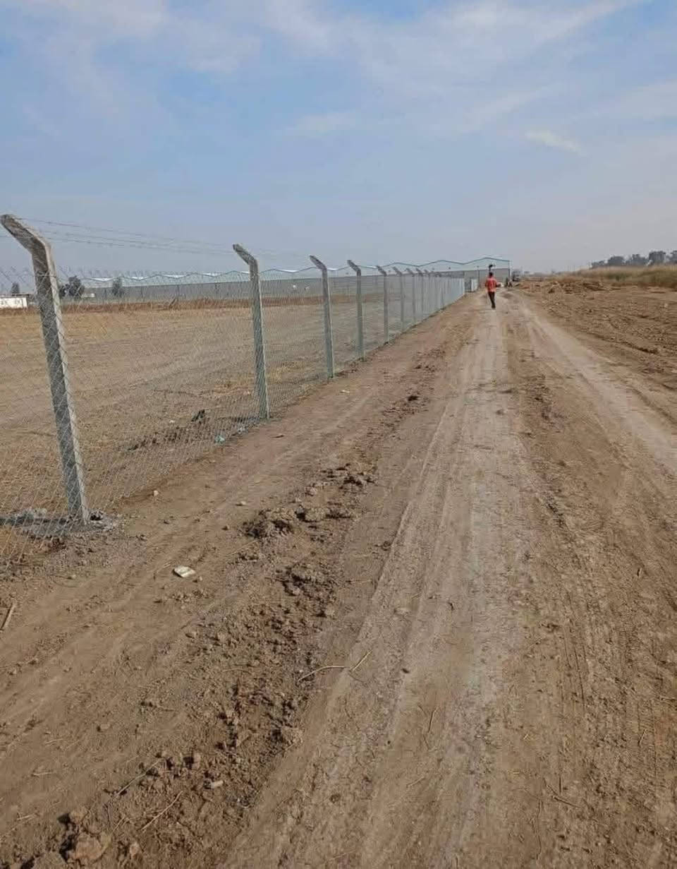 ***********
يتوفر واتساب 
مستعدون لعمل ونصب اسيجه  بيارسي بكافة أنواعها وشغل مضبوط و بأاسعار مناسبة وحسب المواصفات والمساحه نعمل في جميع محافظات العراق الحبيب 🇮🇶
