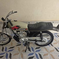 شاصي 22 • أوراق • مكاني غراف