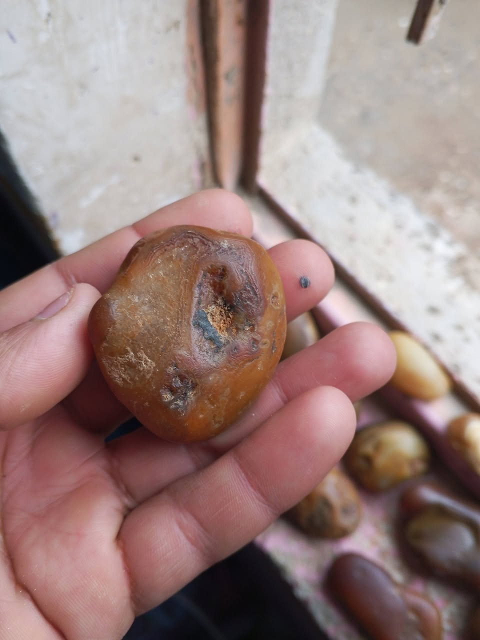 سلام عليكم يوجد محابس صياغه يدويه ثقيله واحجار وزوعات حيه وعقيق يماني وسلطاني مصور أنواع الاحجار


**إذا كنت صاحب هذا الإعلان وتريد حذفه لأي سبب، رجاءا أرسل رسالة إلى الدعم الفني**