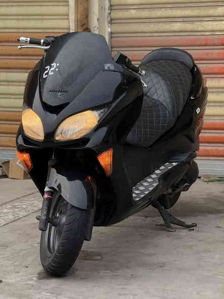 للبيع فورزه 0/9 مكاني زعفرانيه رقم*********** فول مواصفات جيب وياك 10 فيتريه وين ما يعجبك روح بيه أورق كامله درجه حلوه معنة كلمه كهربائيات كامله سعر 950
