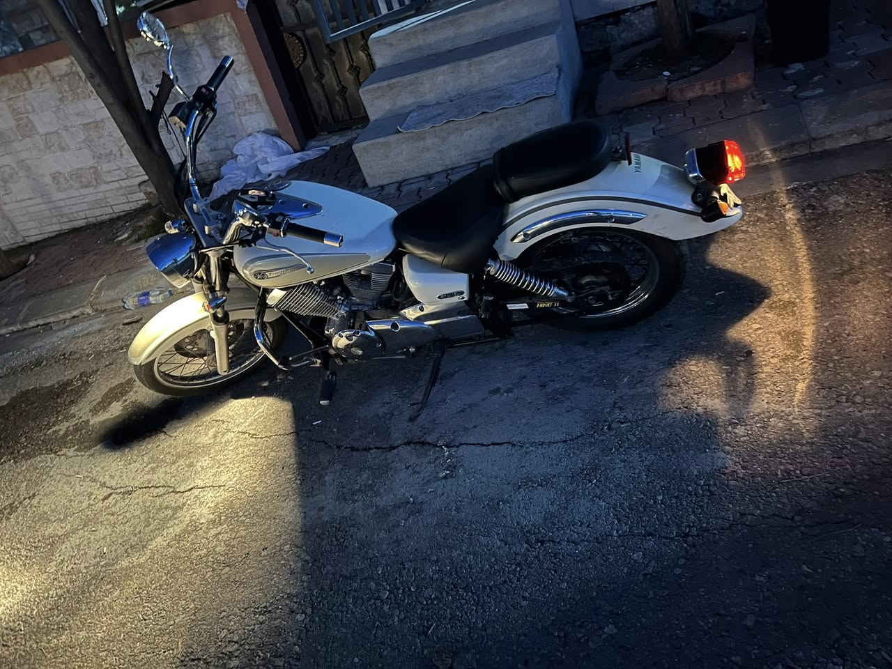 دراك ستار للبيع مكينة وظفيرة كفالة الدراجة نظيفة كلش ماشية بس 40 جديدة مامتعوبة ابد لمعرفة السعر تفظلو خاص لي مو شراي لا يكسر بحلال العالم الدراجة مكينة 250


**إذا كنت صاحب هذا الإعلان وتريد حذفه لأي سبب، رجاءا أرسل رسالة إلى الدعم الفني**