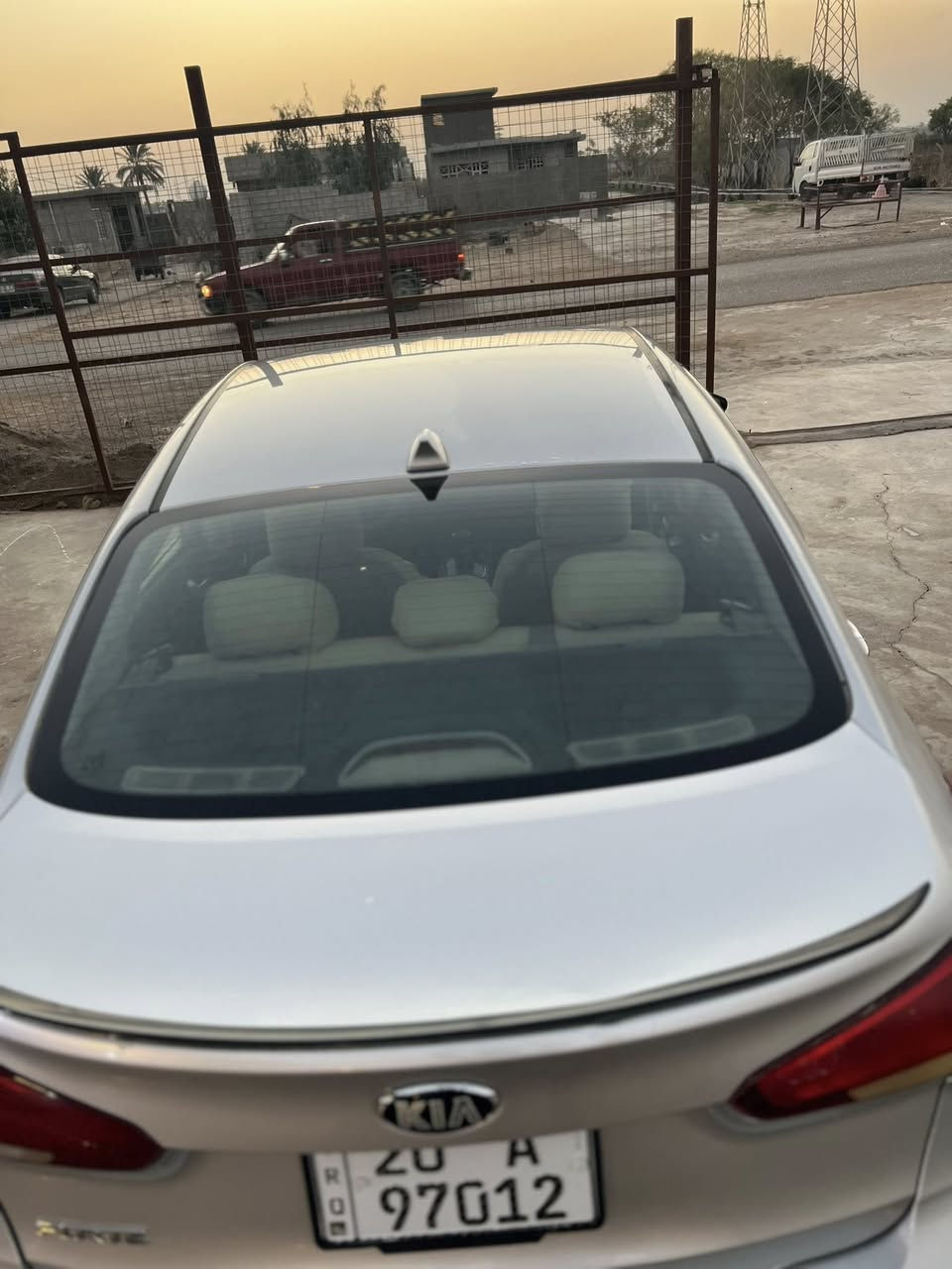 السلام عليكم فورتي موديل 18 امريكي مكينه 2000 دوش ماشي 95 قابل للزياده كير مكينه صدر تبريد كله  بل شرط سياره مناقصه برغي كبل للشارع شرط التحويل ثاني يوم حادثه جامرلغ خلفي مصبوغ وقبق جنطه مبدل بلادي مو تجاري بجم كبس اخون بدون ايرباك بيه حافت الحوض مصلح تقريبا شبرين مكاني ديالى سعره 127 وبيه مجال كلش قليل ماعجبتك هي ونعال بس لا تكسر بحلال العالم ***********
