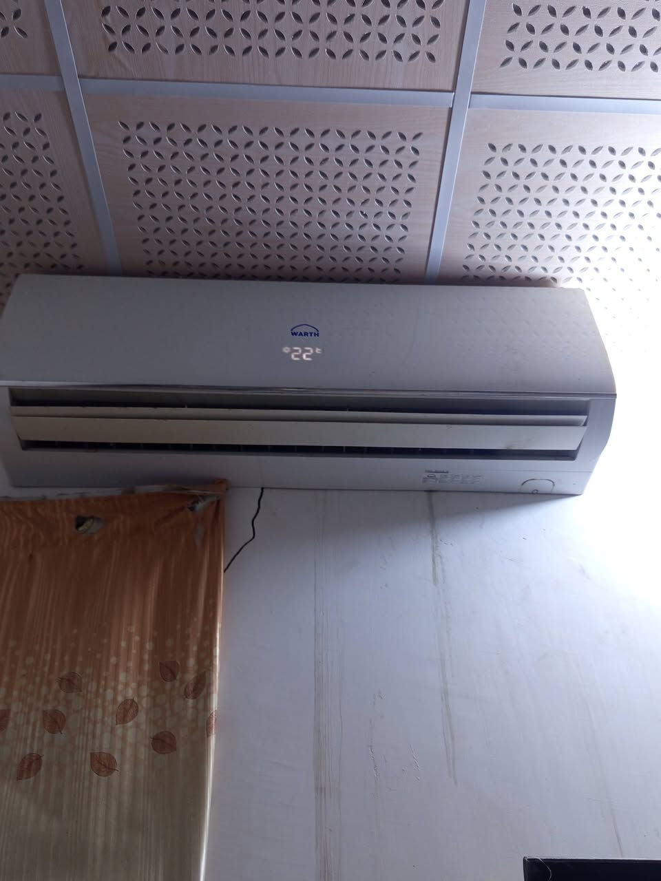 السلام عليكم
سبلت للبيع نوعيته الوارث طنين وثلث عل فحص شرط تبريد مبدل بس الماطور مشتغل موسم واحد تفحص وتقنع بل تبريد ياالله تاخذه (السعر ٣٥٠بي مجال 
مكاني نجف المناذره ستفسار 
***********
