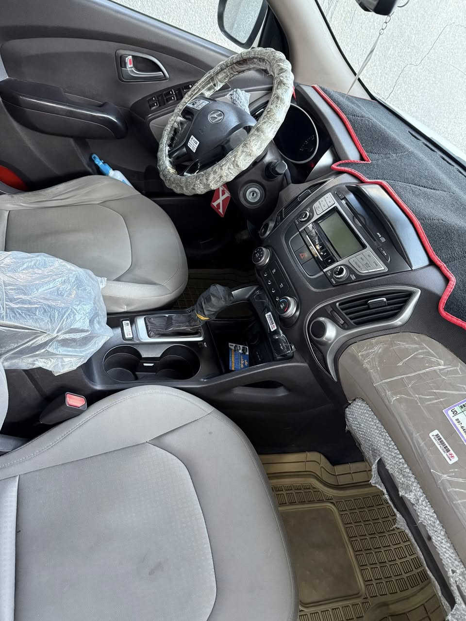 السلام عليكم توسان ٢٠١٤حجم مكينه 2000سياره مكفوله كفاله عامه***********سعر 170
