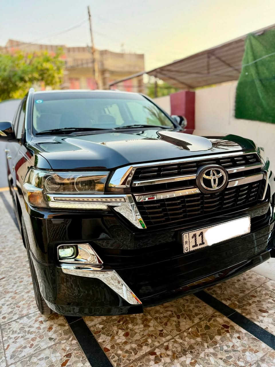 لاندكروز 2019 ساز GXRمحرك V8
السعر 415 ورقة 

مواصفات فول V8 سعة 4.6 
رقم بغداد انكليزي اب اسمي 
ماشية 177 الف كيلو متر 
ملاحظة صبغ الهلال مال جاملغ الخلفي والباقي الكشر مكفول من الصبغ والتبديل المحرك والكير كفالة من الفتح والتبديل 
تخم تاير جديد دنلوب اصلي  صدر وميكانيك جديد مابيهة اي نقص غرفه السيارة مبينه نضافته بل صور 

موقع السيارة بغداد الكرخ الجامعة

السعر 415 ورقة نقد بدون مراوس 

اي استفسار الاتصال على 
‭***********‬
