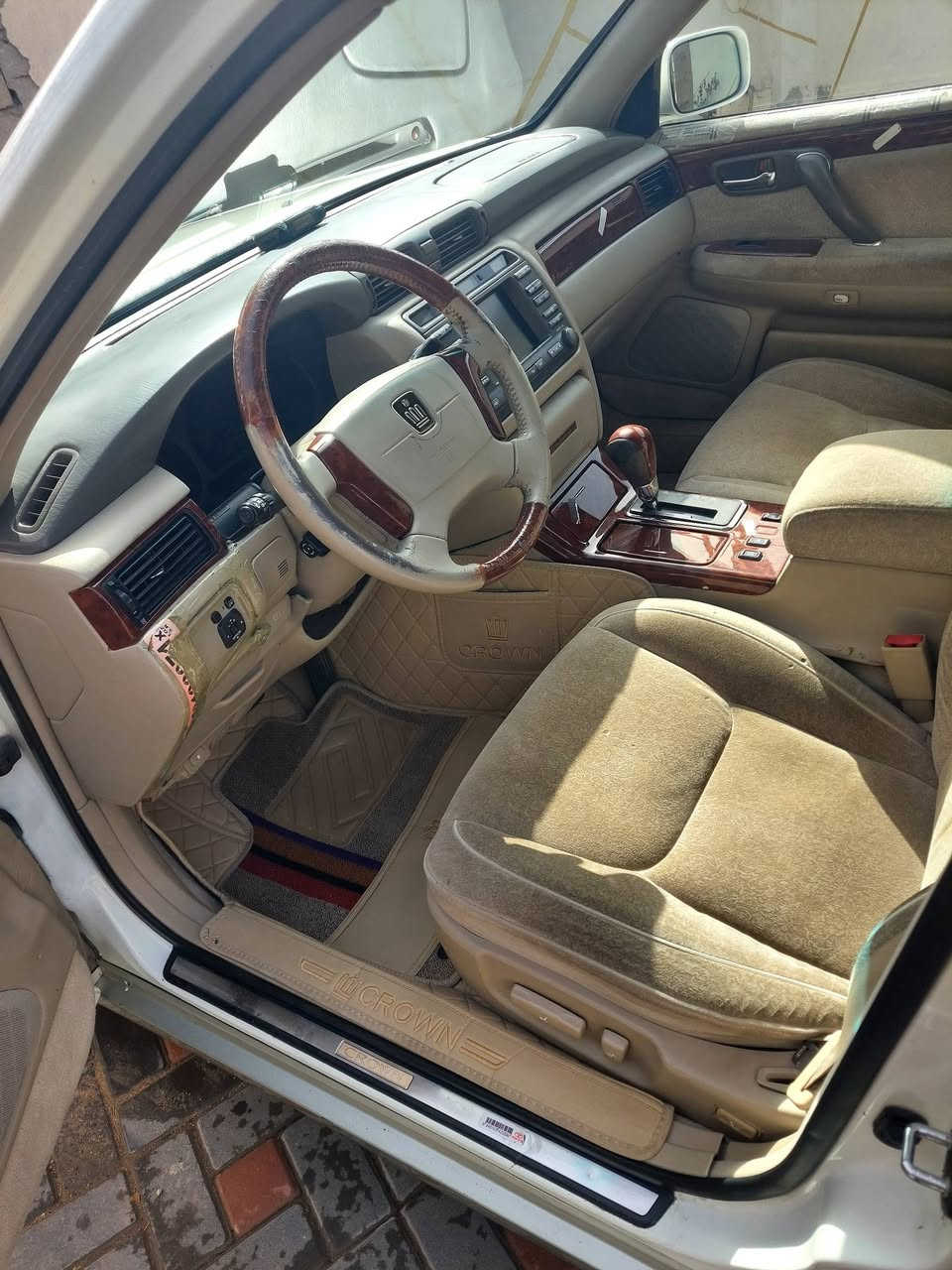 إعادة نشر بسبب الوعود الكاذبه
للبيع ملكه موديل 2001 أصل كرستال شاصي 75 محرك D4 الكبير

كشنات كهرباء 4 ستيرن كهرباء  

مكفوله اصوليات وگص وظربه قويه 

تبريد جاهز گير ومحرك مكفول تخم تاير ويل نفطي اصلي

كهربائيات ممتازه عدت تحويرتها أول مااشتريتها 

#ملاحظه  السياره تريد ترتيب الحداديه وبيها السنويه نافذه انت تريد اجدد سنويه وتحول بأسمك تريد وكاله حسب رغبتك اني ابيعلك اصوليات وكفاله من الكص مكان السياره كربلاء  للتواصل *********** اتصال او واتساب فقط سعرها 135$ قابل للتفاوض عجبك السعر بخدمتك ماعجبك لاتكسر بحلالي والله يوفق الجميع
