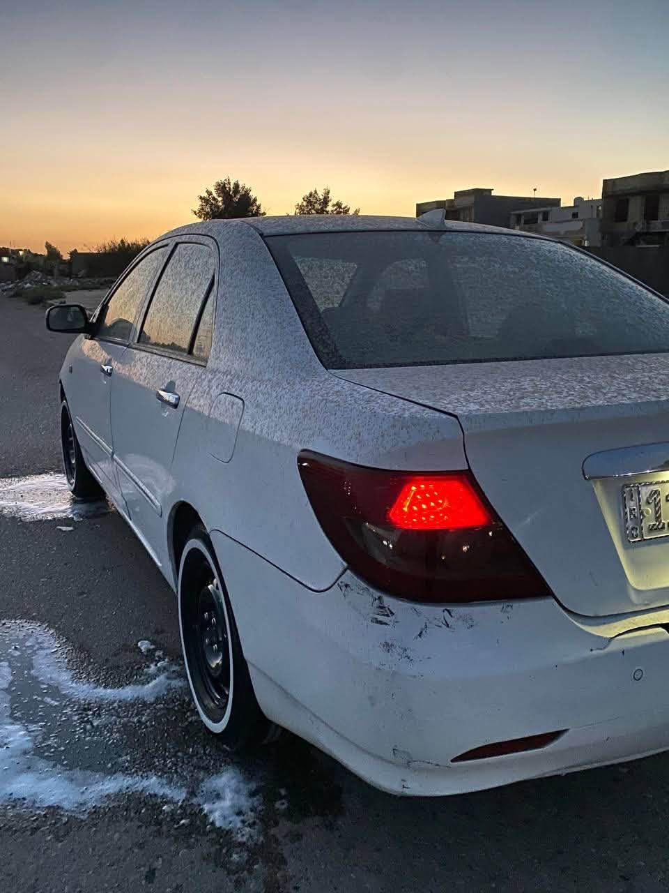 السلام عليكم ...

BYD F3 2013

للبيع بي واي دي اف ٣ گير عادي  سيارة محرك بلادي گير لانسر تبريد شغال وحلو ماشيه 104 الف حقيقي مابيوعه من واحد لواحد اني أخذته من ولد مأخذه ع ايده من الشركه بيه ضربه بل بدنه الاماميه ومصلحه رقم بغداد أنكليزي بسمي سنوية لل  2029سيارة كاملة شغل واطلع.
***********

السعر55 وبيه مجال
