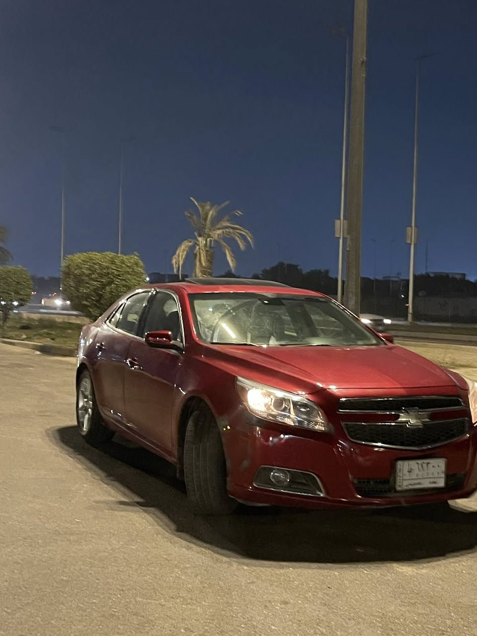 ماليبو 2013 وارد امريكي سيارة بدون حادث صبغ 4 قطع جماليه احسبه حزام سيارة فول عدا بصمه وحساس خلفي
مواصفات:
١:فتحه
٢:تحكم ستيرن
٣:مثبت سرعه
٤:تدفئه كاشنات
٥:تحكم كشنات فول كهرباء
٦:شاشه اندرويد كار بلي وبث تلفون
٧:ايرباكات كلهن سليمه 10 ستسم
٨:شاشه عدادات دجتيل يعني اي عطل بيها يطلع بل شاشه مو اكواد
سيارة يرادلها ترتيب وتنظيف الداخل 
محرك كير جديد شديته  تبريد تدفئه كله تمام 

مكاني بغداد
***********
