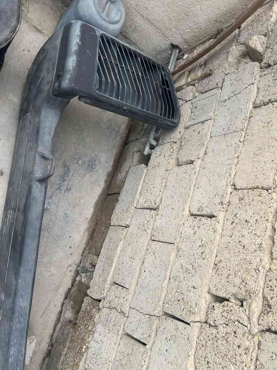 للبيع شوته اكتروز شمعه 8Vسلندر كامله مكمله هيه وتفرعاته 
التحيه والقواعد كله كامله 
مكانه بغداد الحريه 
سعر ٣٥٠
رقمي ***********
