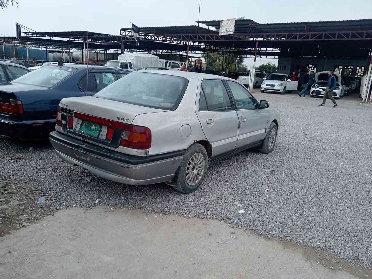 سلام عليكم
النتر موديل 1992
شرط تحويل بيها كابون بنزين لون سلفر 
 محرك كير كهربائات5كهربائيات بشرط سعر 20$ بيها مجال 
عنوان موصل معارض برطله
***********
***********
