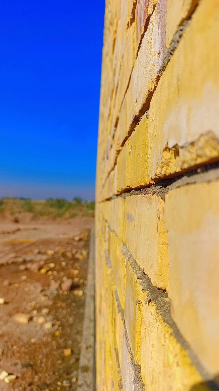 كادر بناء للتواصل ***********
