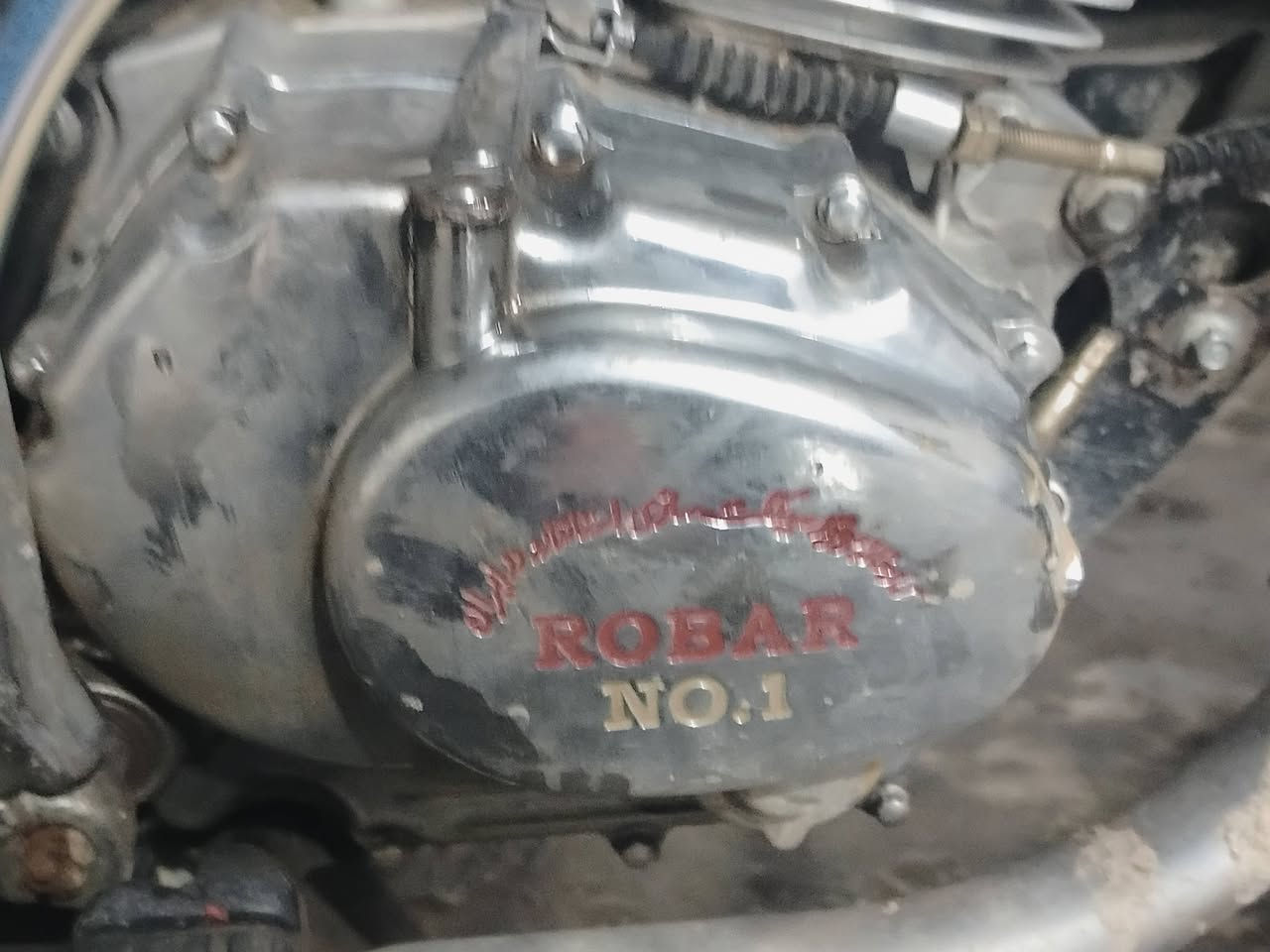 السلام عليكم اخوان هذا دراجه للبيع موديل 15 روبار 5كير سعره 175 بي مجال قليل ***********
