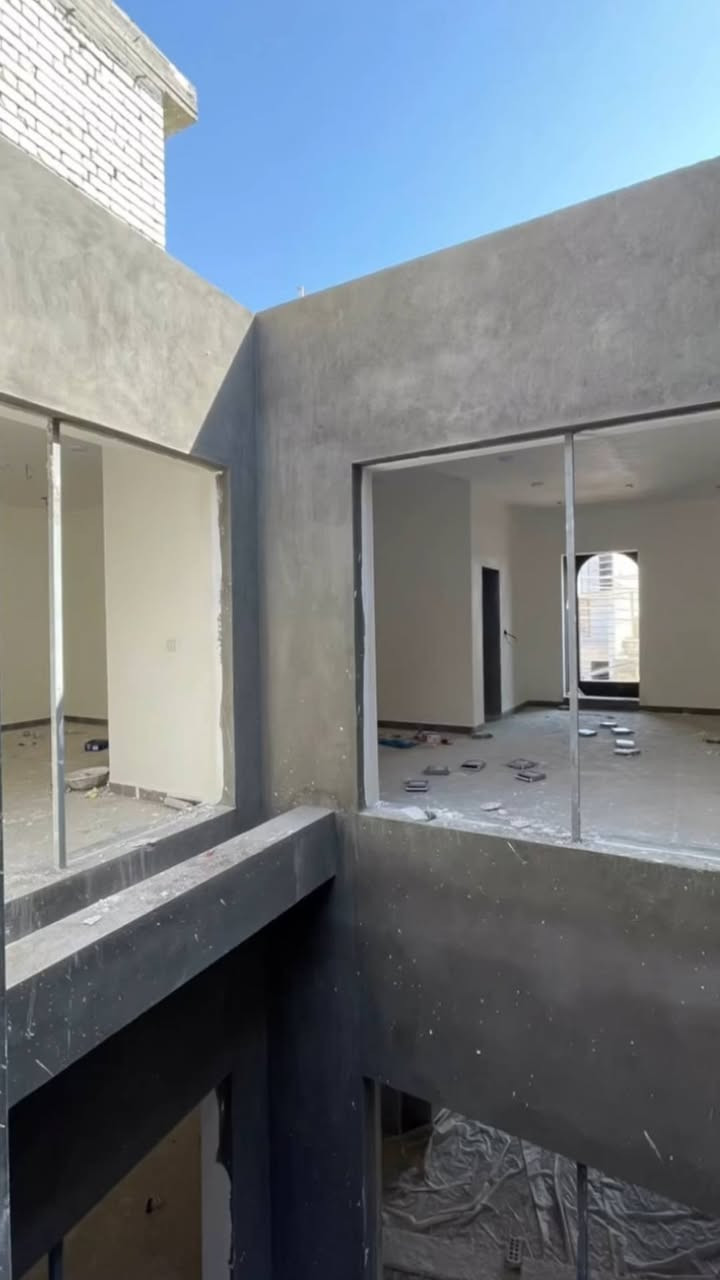 السلام عليكم كادر لبخ داخلي اسود وبياض وخارجي وجهات سقل و طلس عمل درجه اولى*********** بل متر او قطعي متفرغ حاليا
