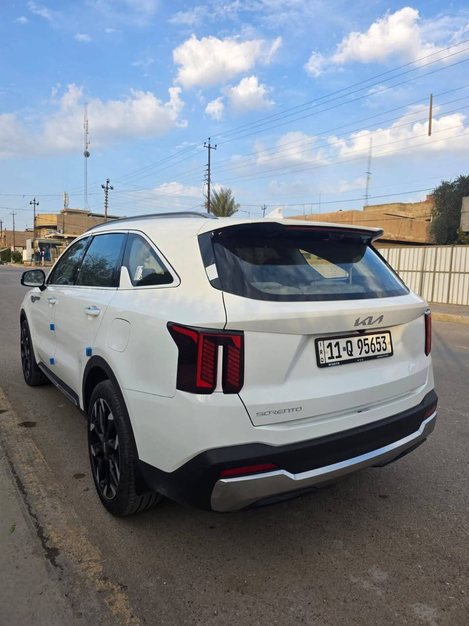 سورنتو 2025 خليجي  رقم بغداد مكفوله كفاله 7 راكب 6 سلندر 3500 ماشيه 12 فول مواصفات عده بانوراما وجلد الاستفسار إتصال ***********// *********** بغداد, العراق
