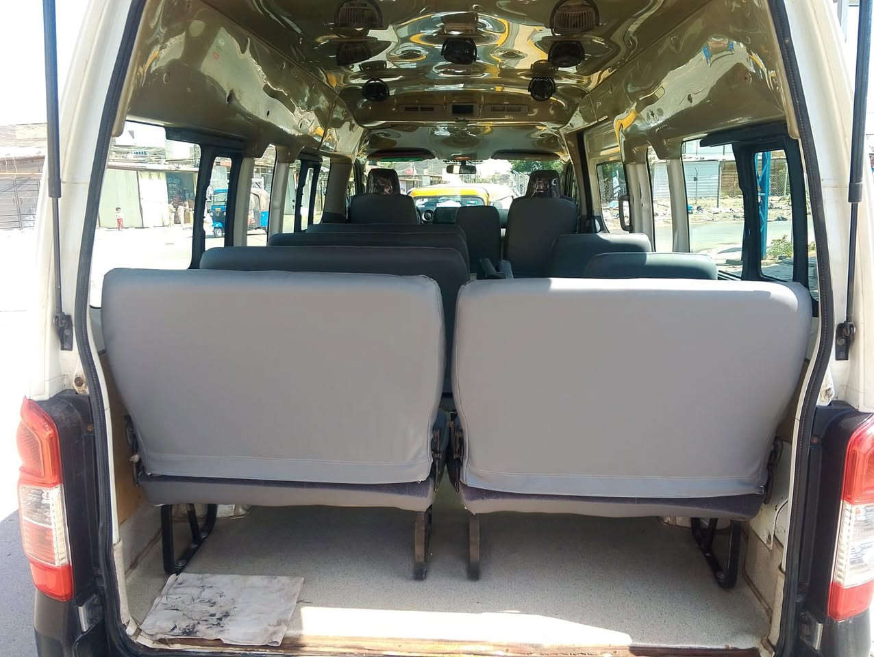 نيسان لبيع موديل 2015 سياره جاهزه مكفول ميكانيك كير اكسل مكينه صدر كله جديد بيه طخه بل بجم عله كد شبر بل بجم طخه خفيفه ومصبوغ عله كد. شبر  والسعر 175مكان الشعب حي اور اتصال ‭0771 270 3676‬
