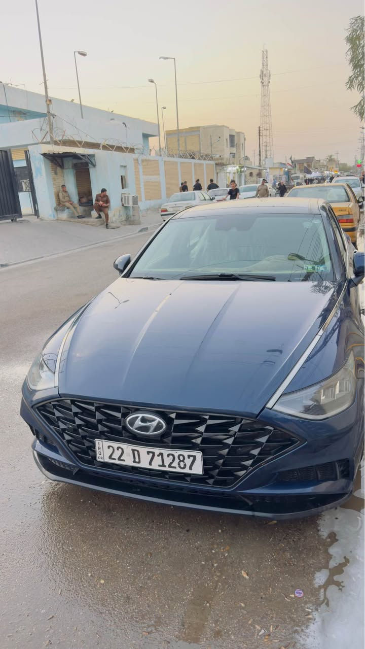 سوناتا 21 امريكي فول موصفات باناروما فول ماشيه 90 
حادث ربع البنيد ماواصل جوه ولا طاك الايرباك 
السعر ١٥٠ 
*********** البصرة, العراق
