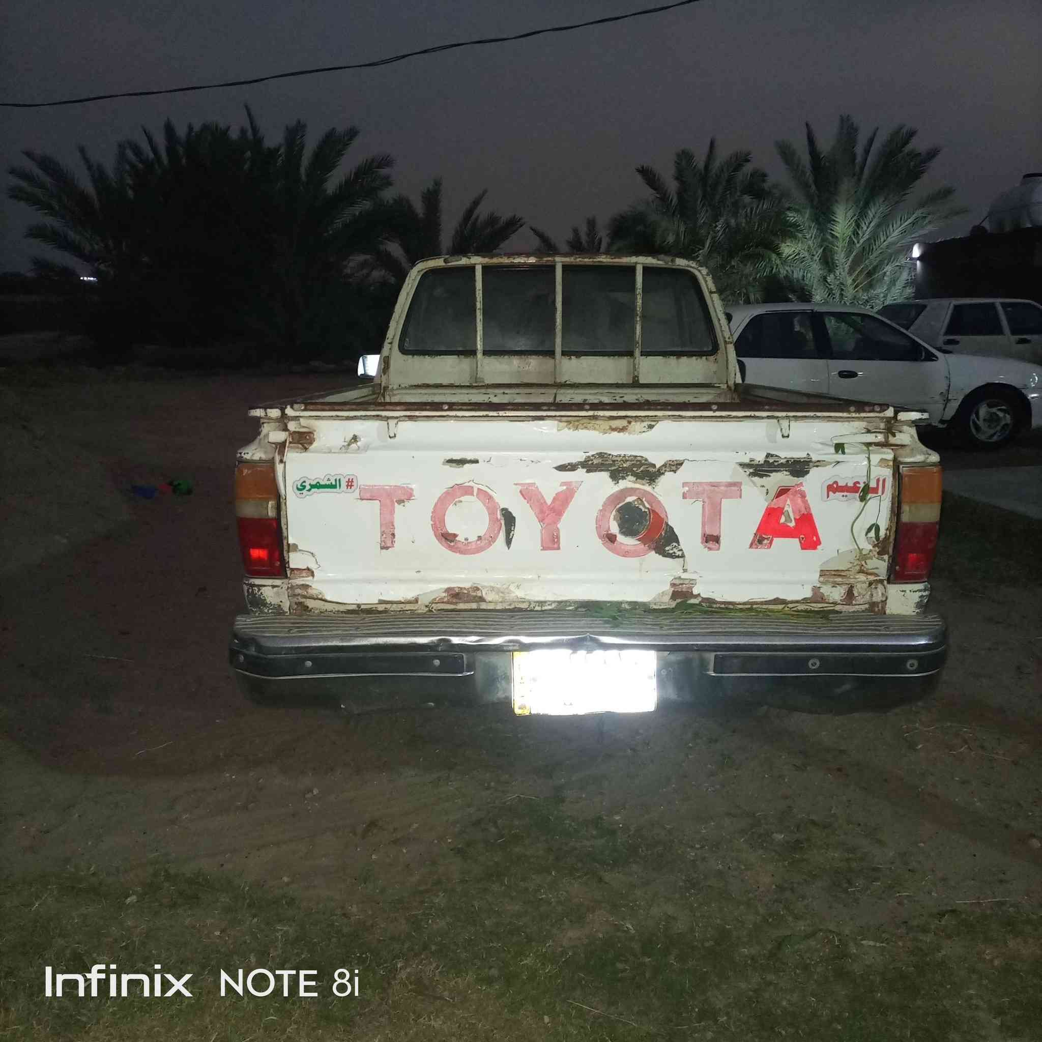 سلام عليكم ورحمه الله وبركاته 
سياره للبيع تويوتا موديل 88 سياره بلاديه يحتاج إلها بعض ترتيبات ..كير +محرك كله مكفول رقم أنبار ألماني تحويل مباشر مكان سياره بغداد قضاء أبو غريب ..السعر 50وبيها مجال.....رقم تلفون ***********
