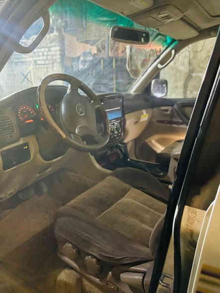 السلام عليكم لاندكروز مديل 2000محدث2007سيارة مصبوغه حزام جماليه لامعجون ولاضربه مكينه كير شرط 8سلندر كير اوتو سيارة فول مواصفات دبل تانكي دبل سبير فتحه ثلاجه تحكم مري شاشه رقم صلاح الدين مشروع وطني تحويل ثاني يوم سعر 130ومكاني بغداد مدينه الصدر 
***********
