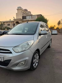 للبيع هونداي i10 موديل 2015 مكفولة من الضربة والصبغ بيهة بارد بالجاملغ...