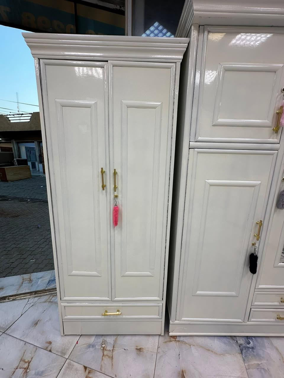 غرفه نجاره عراقيه 
معمل ومعرض علي الفهداوي 
سعر مليون ٢٥٠
غرفه جديد 
واتساب ***********
