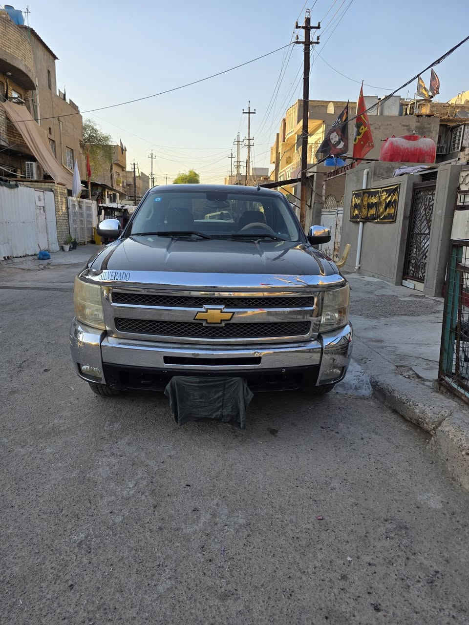 السلام عليكم شباب سيارة سلفادور موديل 12 20
محرك 8 سنندر تفاصيل اتصل على رقم واني خادم *********** المكان بغداد  ما متواجد ع فيس
