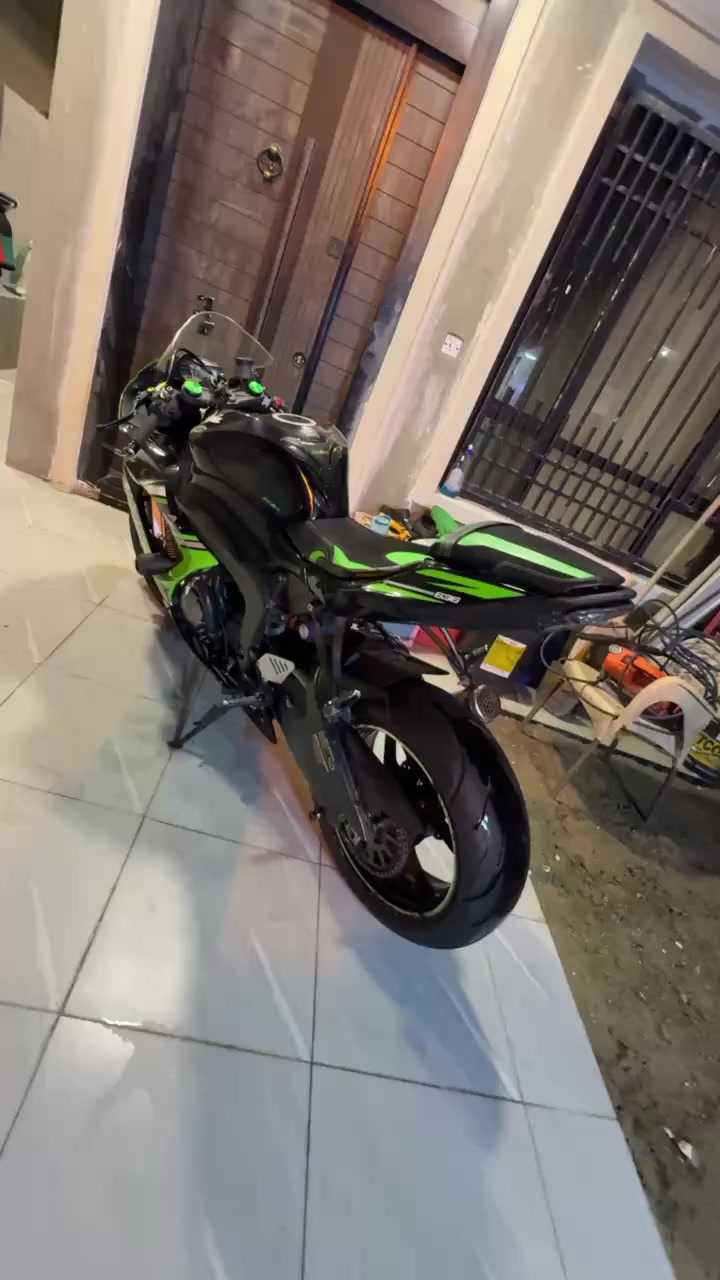 بغداد الدوره
سلام عليكم مو شراي يعوف المنشور : دراجة كاوسكي 636موديل 16 اصل دراجة ماشيه 31 الف حقيقي الدراجة مبرمجه مراوح وبك فاير ومودات وعليها تهبيطه خلفيه تعليها وتنصيها شوكت ماعجبك  الدراجة خير من الله ومسوي الها ادامه برمضان كلشي كلشي جاهزه للاخير للـ٦ اشهر ليكدام فقط هيج شويه گفرها بي كم شخط فقط وتجي تفحص وجيب اقوى فيتر وياك :الخاص مفتوح 
رقم ٠٧٨٨ ١١٥ ٠٤٦٥
