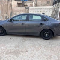 كيا فورتي   2021  رقم أربيل بأسمي   شرط التحويل   المواصفات   1️⃣رادار...
