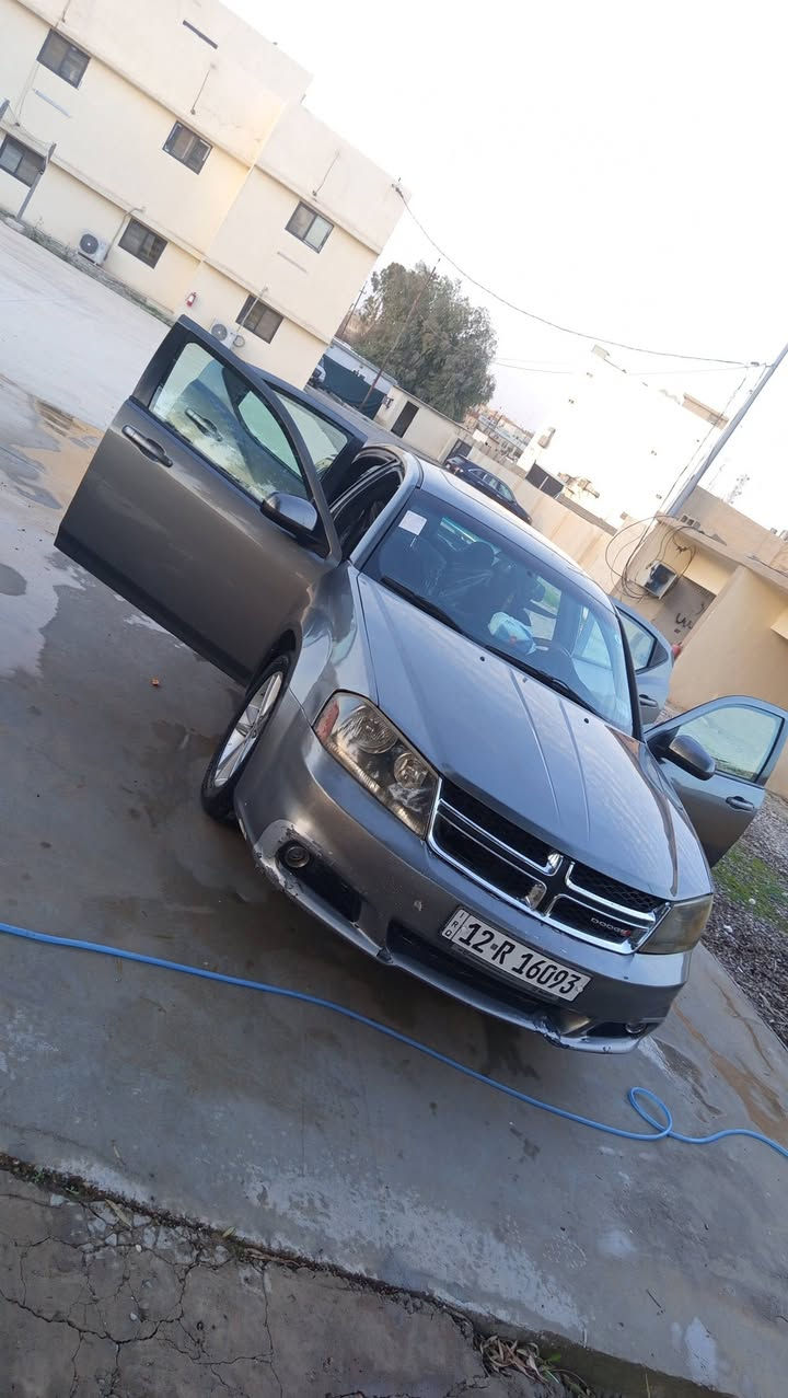 سلام عليكم دوج افنجر ٢٠١٢بيه جاملغ سكن امامي صبغ ورصعه بشاصي  وشويه بارد سياره جاهز مكينه كير حداديه تخم تاير مكينه ٣٦٠٠نينوى مشروع شرط تحويل كركوك ***********سعر ٨٥ بيه مجال
