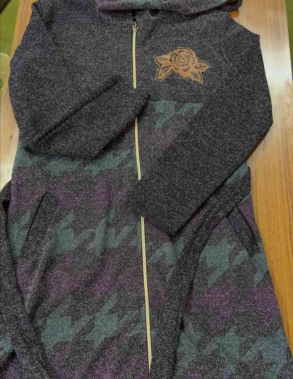 مرحبا بنات
بضاعه باله وتصفية قطع جديدة شرط ونظيفة واسعار بلاش من 5 الئ15 
وهذا حساب الانستا موجود بي كل تفاصيل القطع وتوصيل داخل الموصل فقط 

https://www.instagram.com/grand._.9?igsh=MTZ1czd5ZTU3YnIwYg==


**إذا كنت صاحب هذا الإعلان وتريد حذفه لأي سبب، رجاءا أرسل رسالة إلى الدعم الفني**