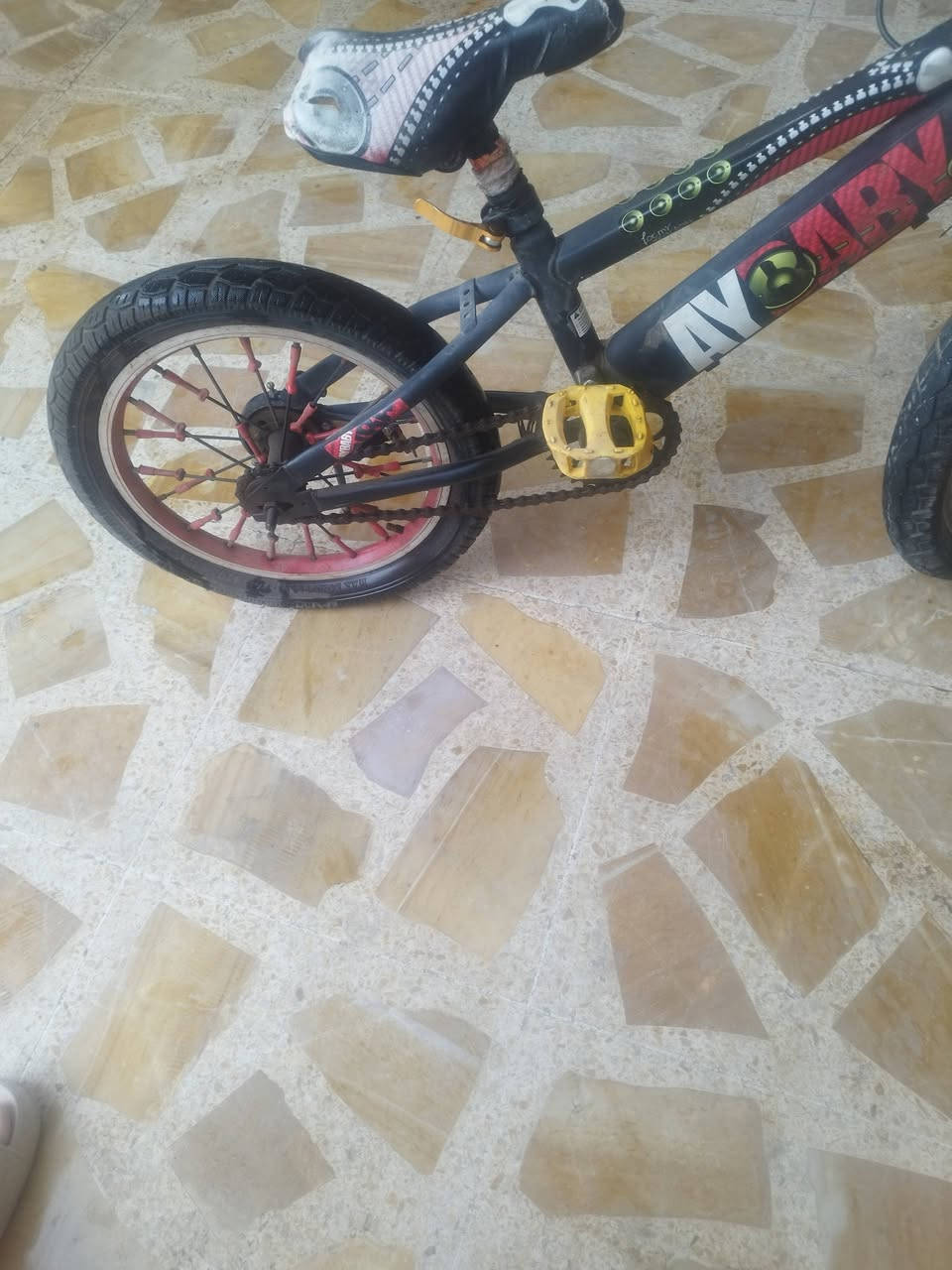 السلام عليكم بايسكل للبيع


**إذا كنت صاحب هذا الإعلان وتريد حذفه لأي سبب، رجاءا أرسل رسالة إلى الدعم الفني**