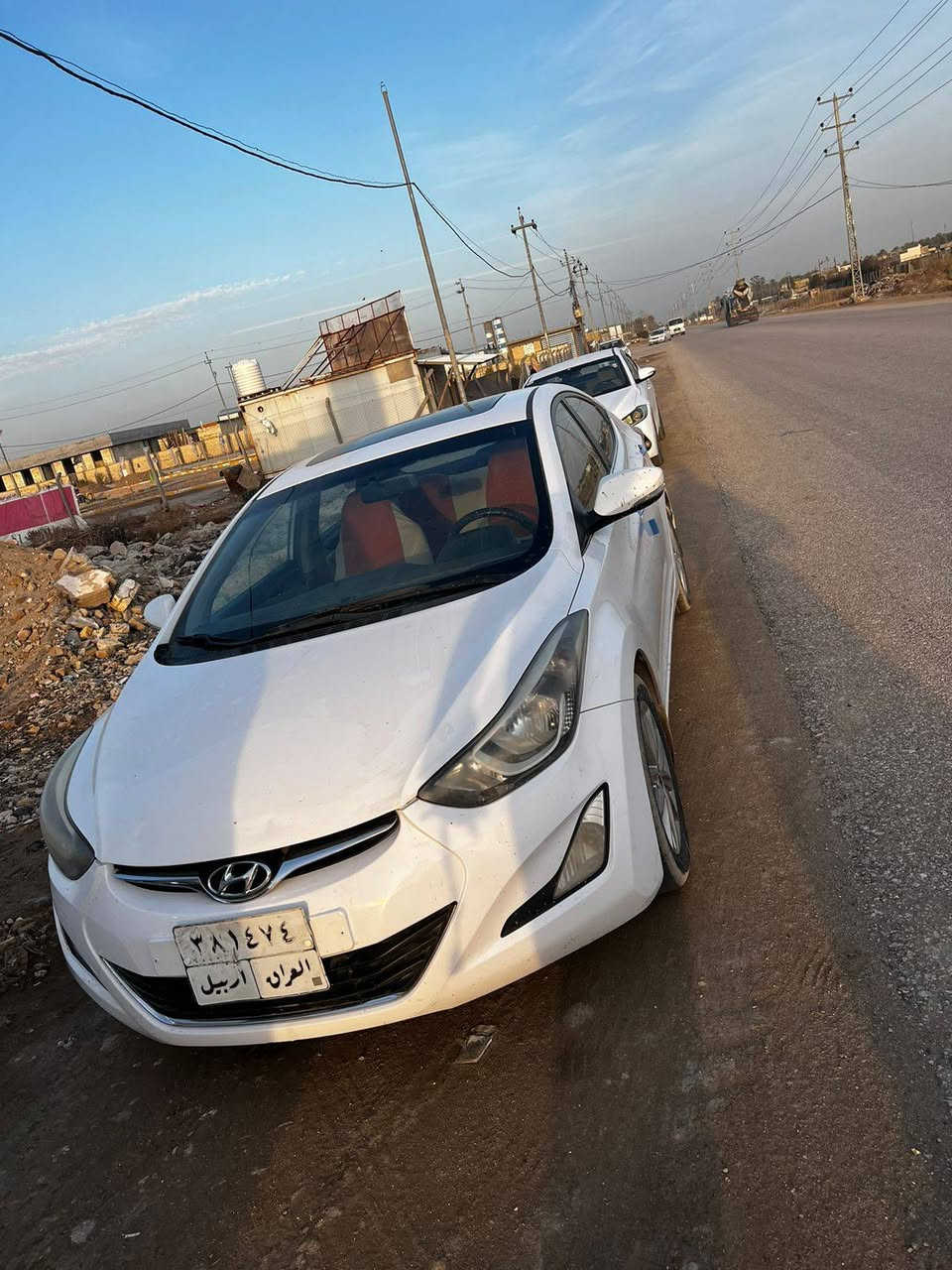 النترا ٢٠١٥ خليجي اربيل
فول مواصفات 
محرك ١٨٠٠ دوش
بيها ربع جاملغ خلفي صبغ 
مكينه كير حداديه جديده 
بأسم كردي وكاله تحويل 
السعر ١١٥
للاتصال ***********
مكان سياره حله شارع ١٠٠
