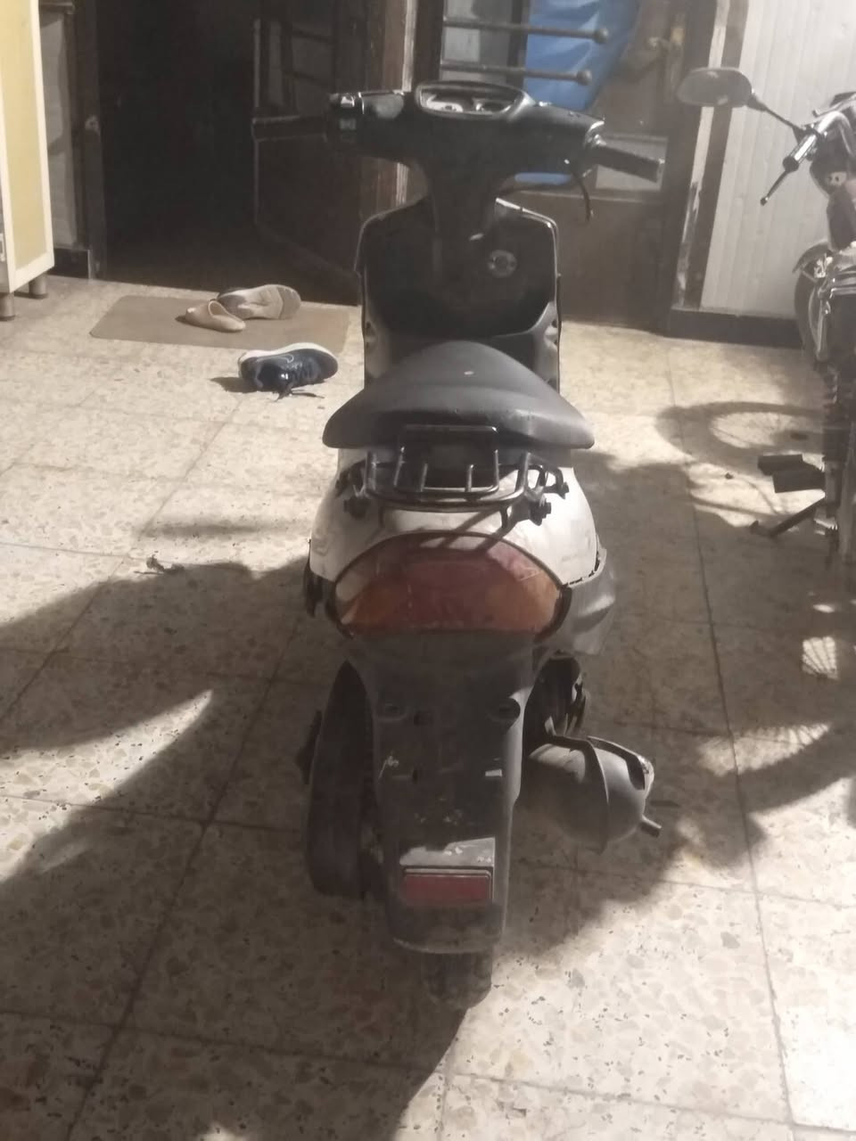 بيجي ٩ازروف للبيع ابيعلك دراجه حديده بس الله شاهد مكينه نضيفه رايده ب١٠٠ وبيه مجال *********** هاذا رقم واتساب فقط
