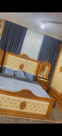 غرف نوم • نضيفات • للبيع